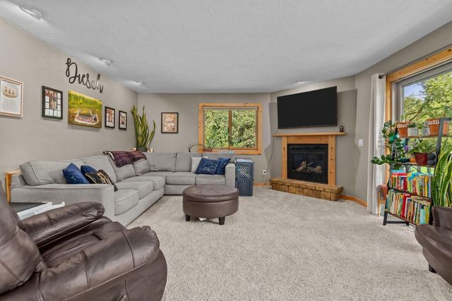 218 EMILY WAY, Hortonville, WI 54944