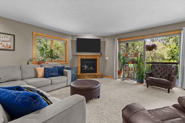 218 EMILY WAY, Hortonville, WI 54944