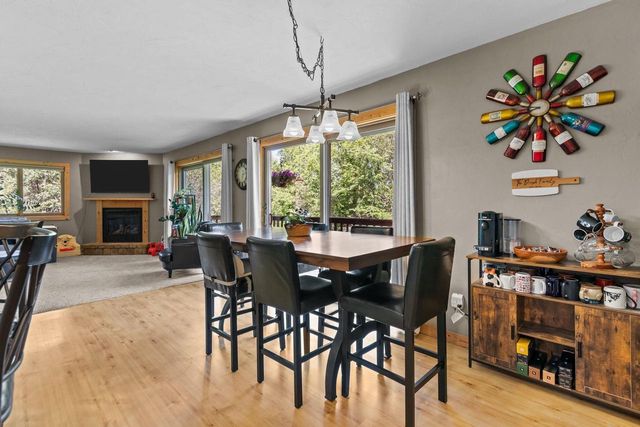 218 EMILY WAY, Hortonville, WI 54944