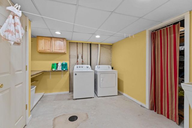 218 EMILY WAY, Hortonville, WI 54944