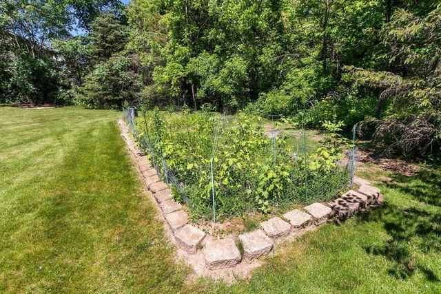 218 EMILY WAY, Hortonville, WI 54944