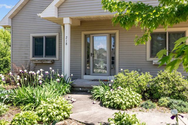218 EMILY WAY, Hortonville, WI 54944
