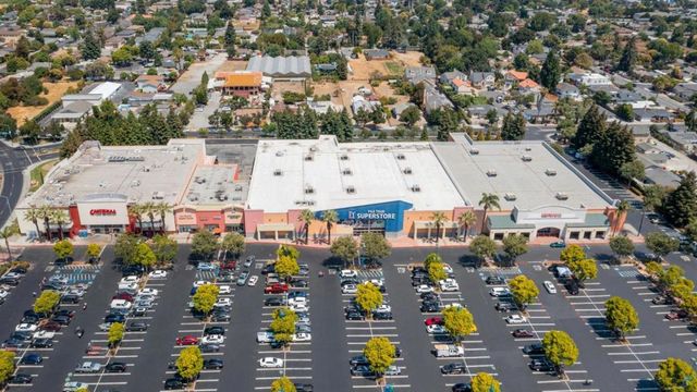 2656 Gonzaga Street, East Palo Alto, CA 94303