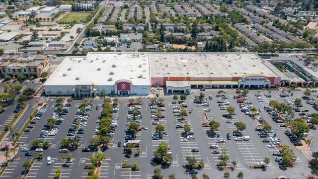 2656 Gonzaga Street, East Palo Alto, CA 94303