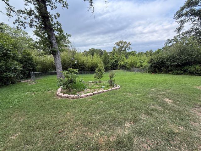 924 Poleman Road, Shreveport, LA 71107