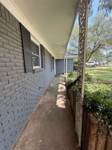 924 Poleman Road, Shreveport, LA 71107