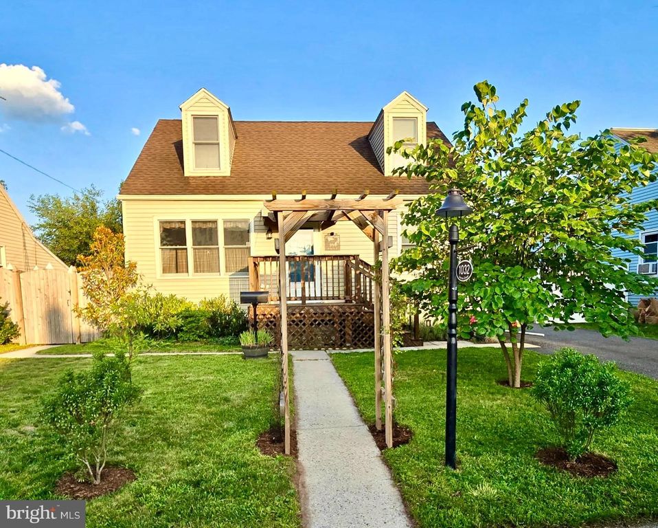 1032 N WARREN ST, Pottstown, PA 19464