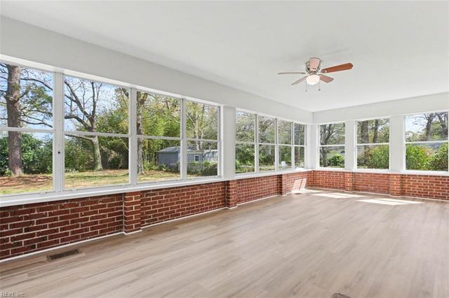 1918 E Bayview BLVD, Norfolk, VA 23503