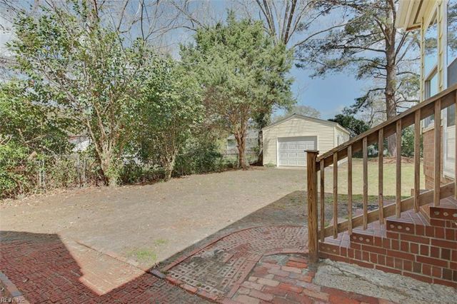 1918 E Bayview BLVD, Norfolk, VA 23503