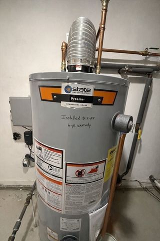 128 Heritage Dr 128, Tewksbury, MA 01876