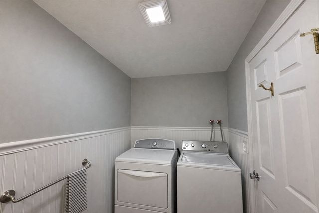 128 Heritage Dr 128, Tewksbury, MA 01876