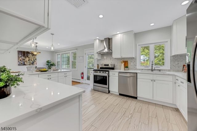 9 Edgewood Ave, West Orange Twp., NJ 07052