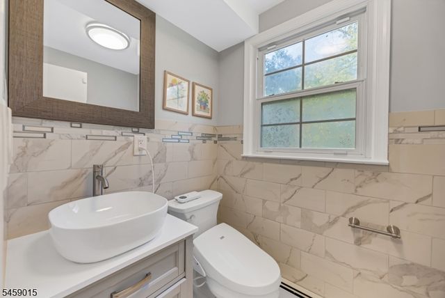 9 Edgewood Ave, West Orange Twp., NJ 07052