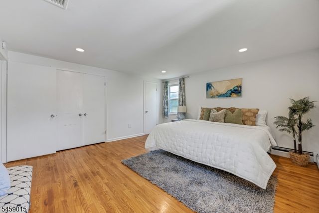 9 Edgewood Ave, West Orange Twp., NJ 07052