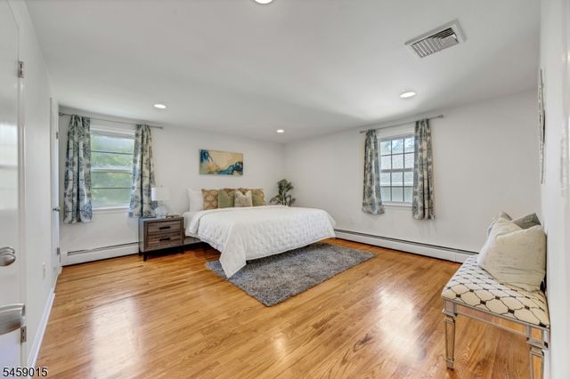 9 Edgewood Ave, West Orange Twp., NJ 07052