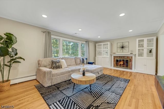 9 Edgewood Ave, West Orange Twp., NJ 07052