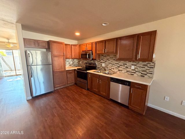 17402 N 19th Avenue Apt 12, Phoenix, AZ 85023