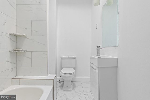 5427 RIDGEWOOD ST, Philadelphia, PA 19143