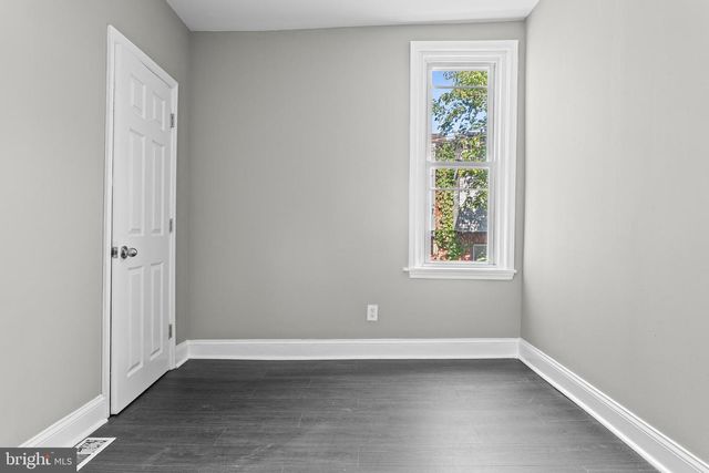 5427 RIDGEWOOD ST, Philadelphia, PA 19143