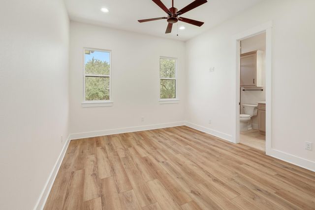 217 Joya DR, Liberty Hill, TX 78642