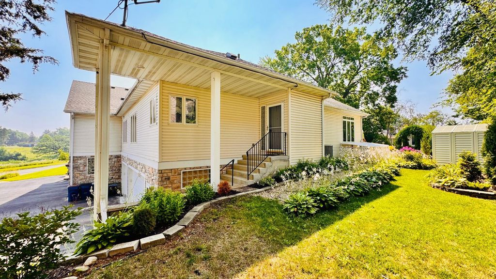9516 12th Avenue S, Bloomington, MN 55425 — exterior