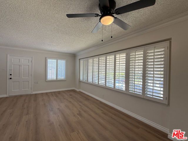 5908 S Fairfax Avenue, Los Angeles, CA 90056