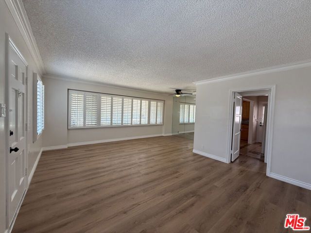 5908 S Fairfax Avenue, Los Angeles, CA 90056