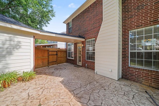 17510 Tall Maple Court, Houston, TX 77095