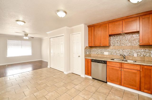 15327 Falmouth Avenue 2, Houston, TX 77084