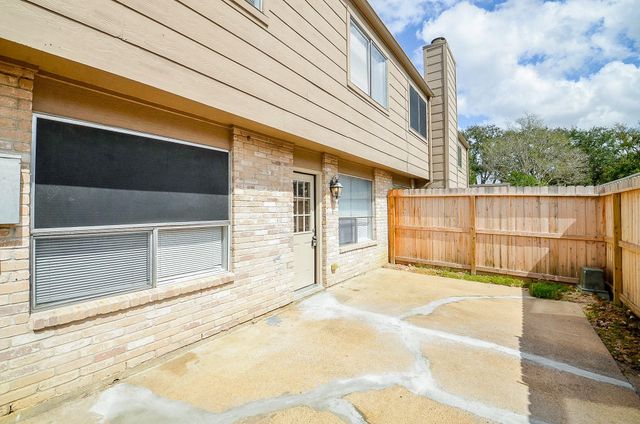 15327 Falmouth Avenue 2, Houston, TX 77084