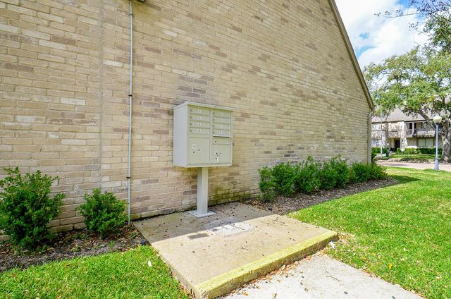 15327 Falmouth Avenue 2, Houston, TX 77084
