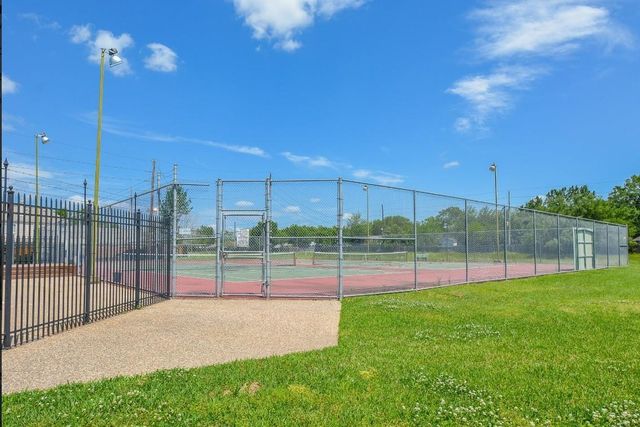 15327 Falmouth Avenue 2, Houston, TX 77084