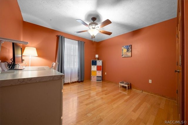 11 Sycamore Court W, Homosassa, FL 34446
