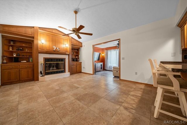 11 Sycamore Court W, Homosassa, FL 34446