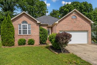929 Chaparral Dr, Lebanon, TN 37087