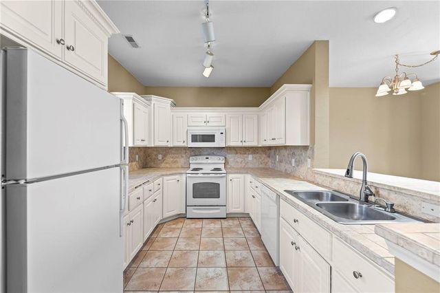 5245 Overland Drive C12, Lawrence, KS 66049