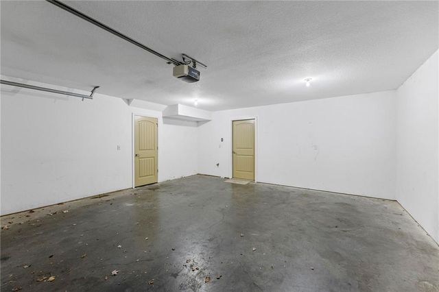 5245 Overland Drive C12, Lawrence, KS 66049