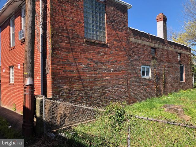 530 SPRUCE ST, Trenton, NJ 08638