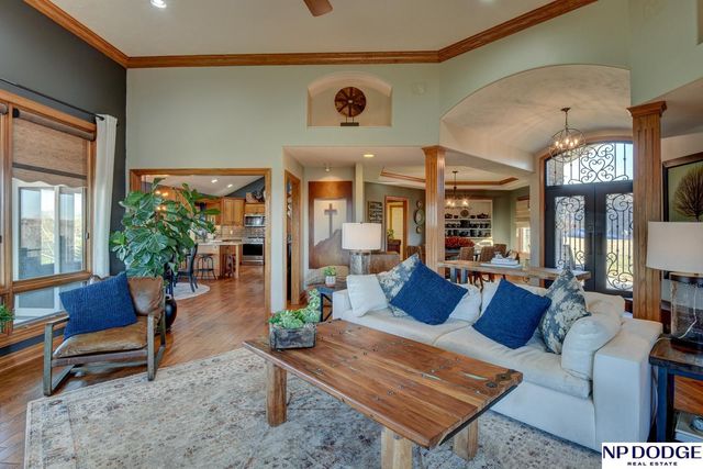 10007 Crystal Lake Drive, Blair, NE 68008