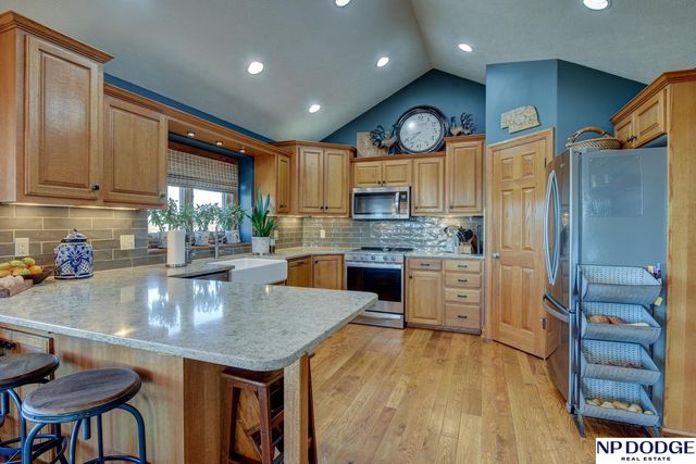 10007 Crystal Lake Drive, Blair, NE 68008