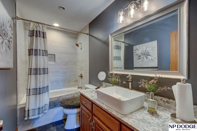 10007 Crystal Lake Drive, Blair, NE 68008