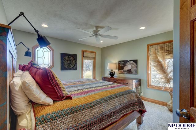 10007 Crystal Lake Drive, Blair, NE 68008