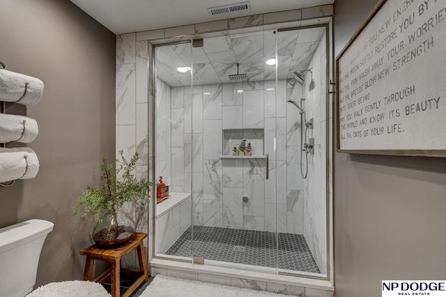 10007 Crystal Lake Drive, Blair, NE 68008