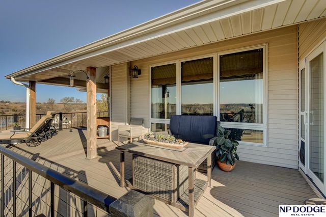 10007 Crystal Lake Drive, Blair, NE 68008