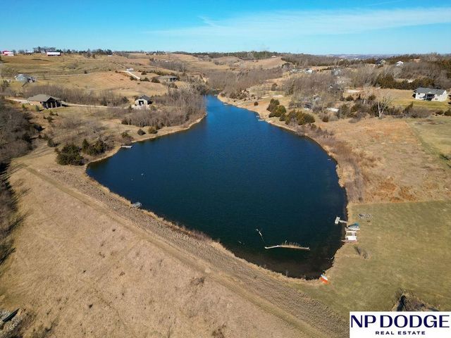 10007 Crystal Lake Drive, Blair, NE 68008