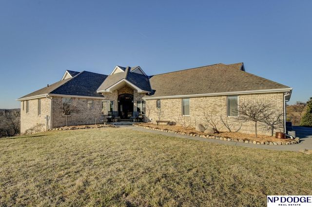 10007 Crystal Lake Drive, Blair, NE 68008
