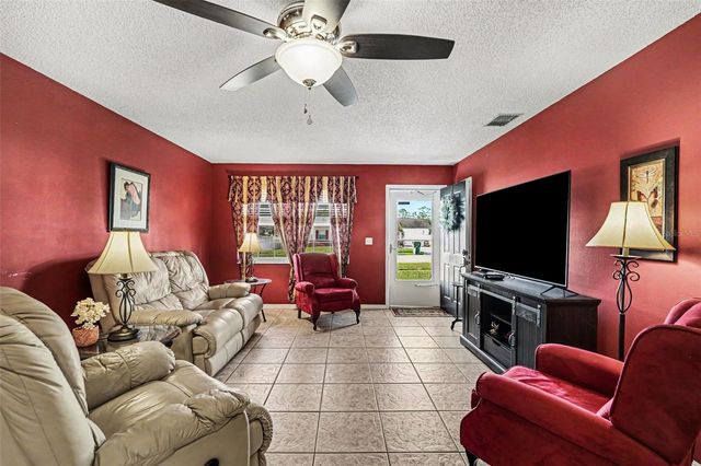 38619 TRELLIS AVENUE, Zephyrhills, FL 33540