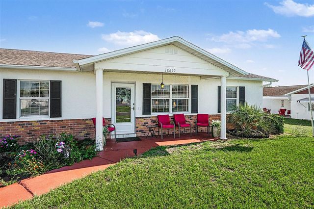38619 TRELLIS AVENUE, Zephyrhills, FL 33540
