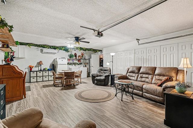 38619 TRELLIS AVENUE, Zephyrhills, FL 33540