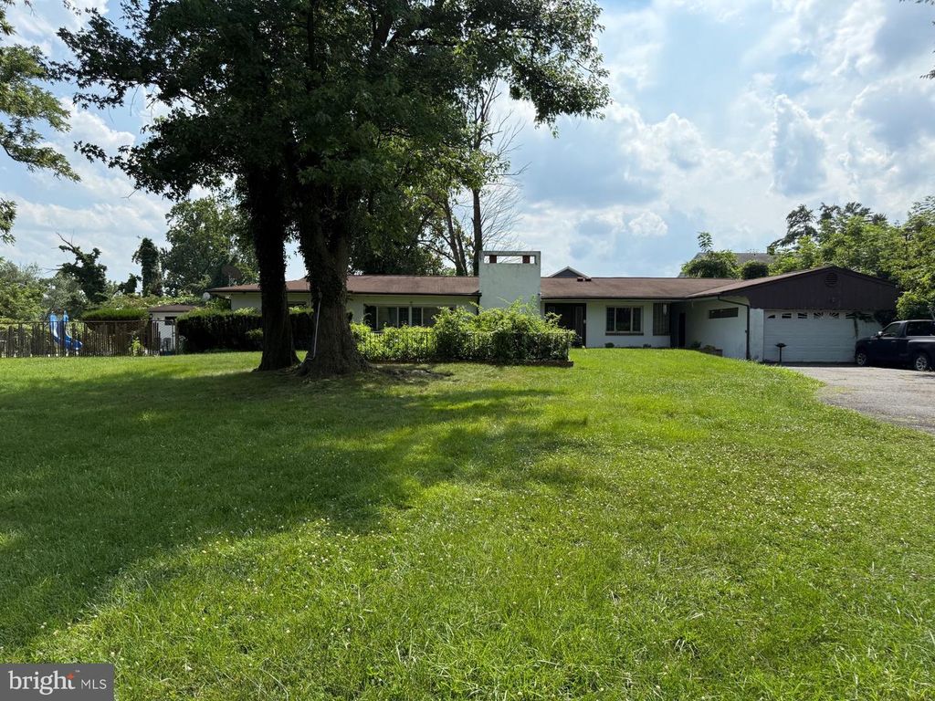 5507 CADILLAC AVE, Baltimore, MD 21207